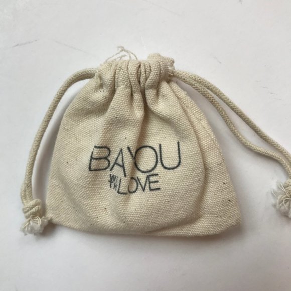 BAYOU WITH LOVE Oval Chain Bracelet NWOT - Picture 4 of 7